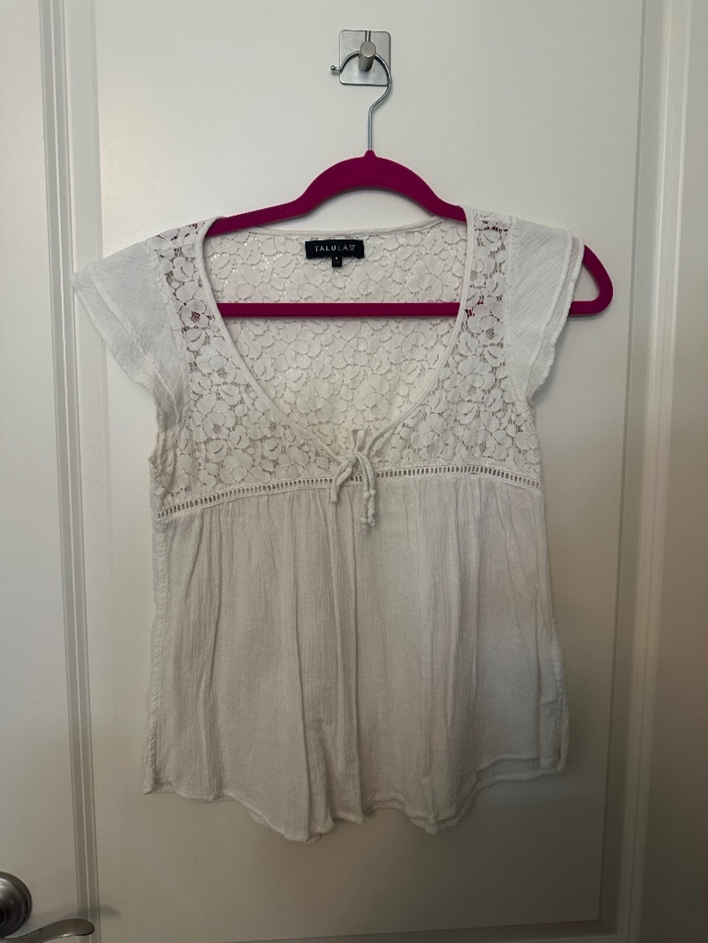 ARITZIA x TALULA  - White Babydoll Style Top, Small